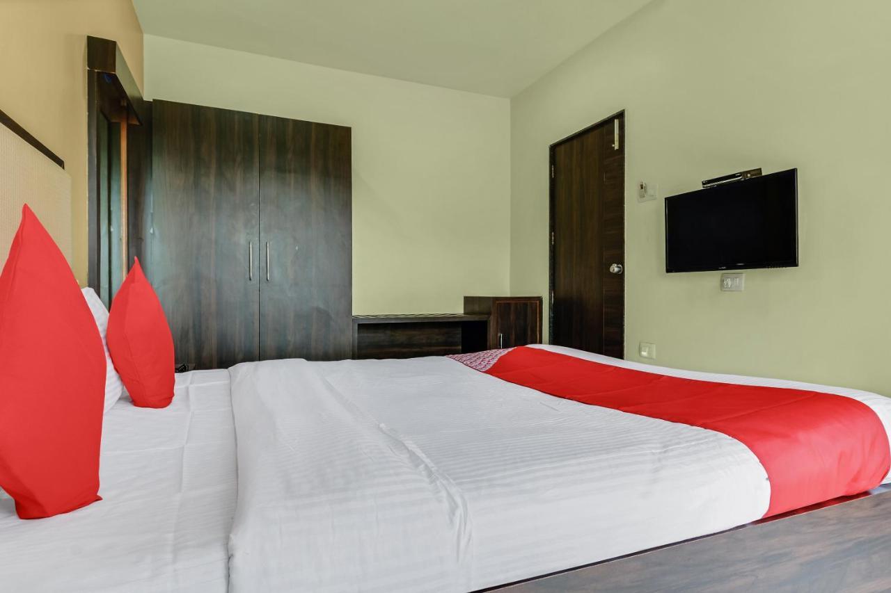 Oyo 48352 Hotel Bhagyalaxmi Kala Luaran gambar